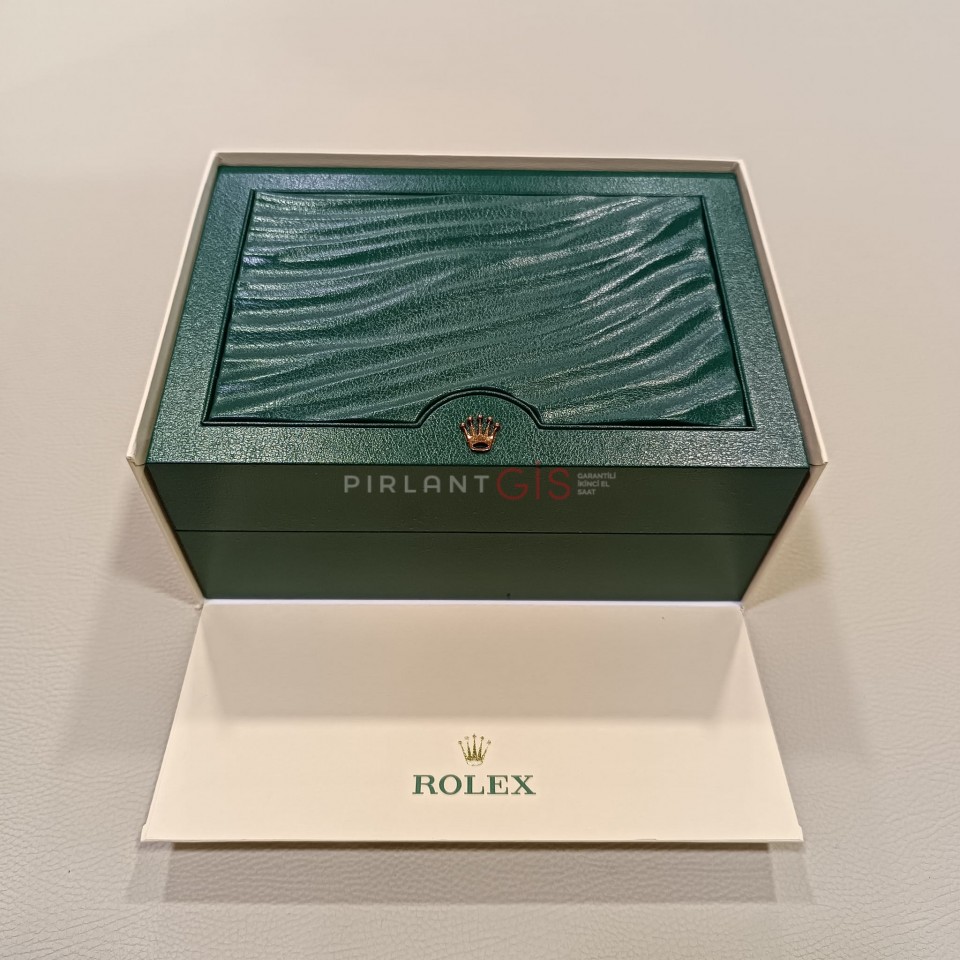 ROLEX Date Just 36 mm Blue Romen Dial 116234 Jubilee