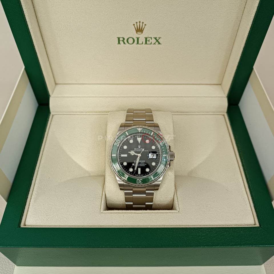 ROLEX Submariner ( Starbucks ) Oyster 126610LV ( MK-I )